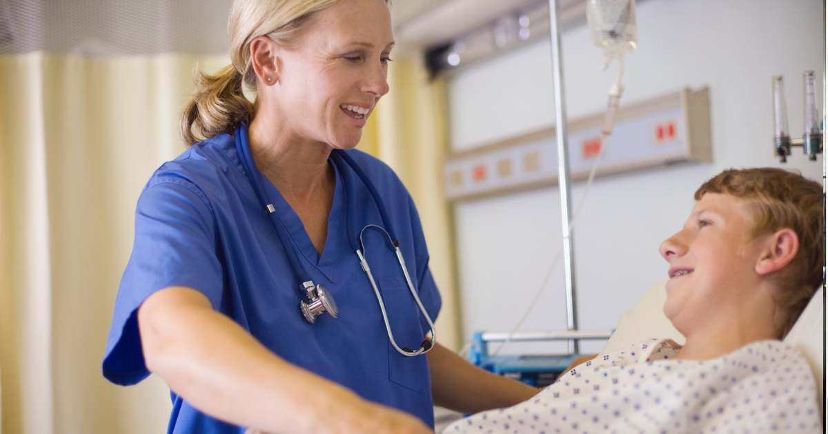 A doctor speaking to a teen boy at a hospital. (Representative Cover Image Source: Getty Images | Photo by Jupiter Images)