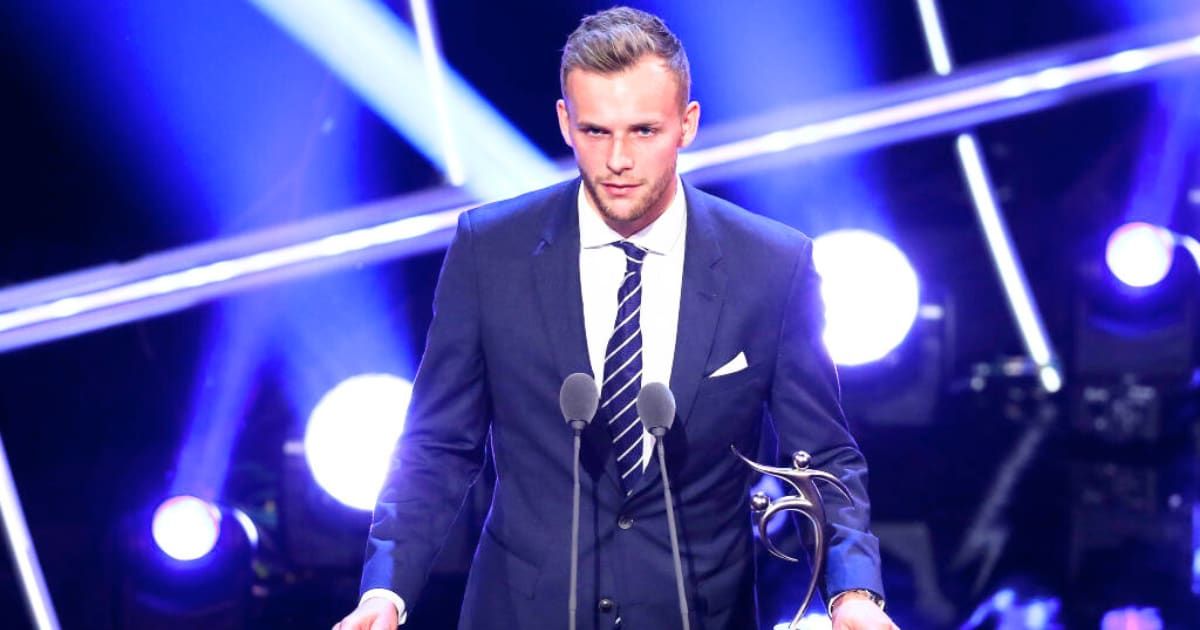 Lennart Thy receives the FIFA Fair Play Award 2018 at Royal Festival Hall in London, England, on September 24, 2018 (Cover Image Source: Getty Images| Dan Istitene)