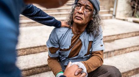 Homeless man surprised college student who regularly fed him with a container — what was inside left her speechless