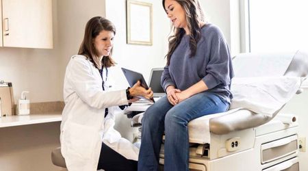 Woman was in desperate need of a new kidney. When she saw who stepped up to offer hers, her jaw dropped