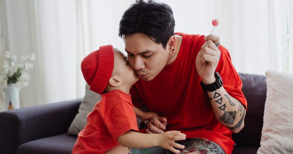 Man with his toddler son. Representative Cover Image Source: Pexels | Ketut Subiyanto