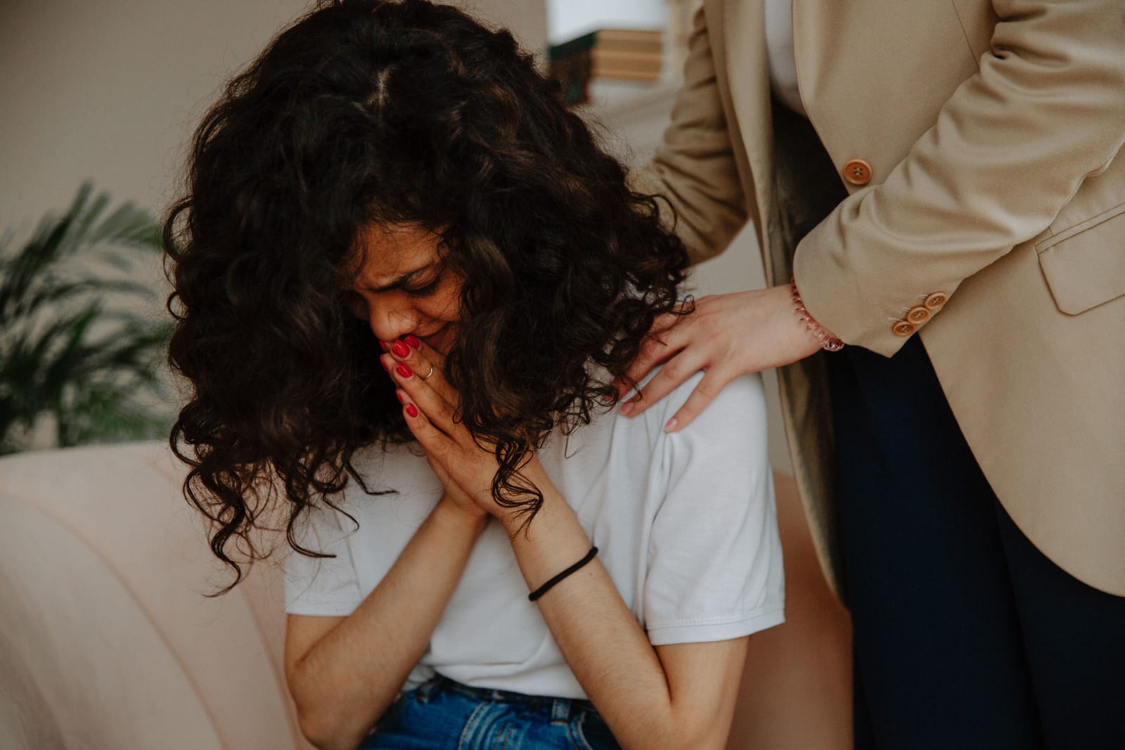 Young woman receiving comforting and emotional support (Representative Image Source: Pexels |  Polina Zimmerman)