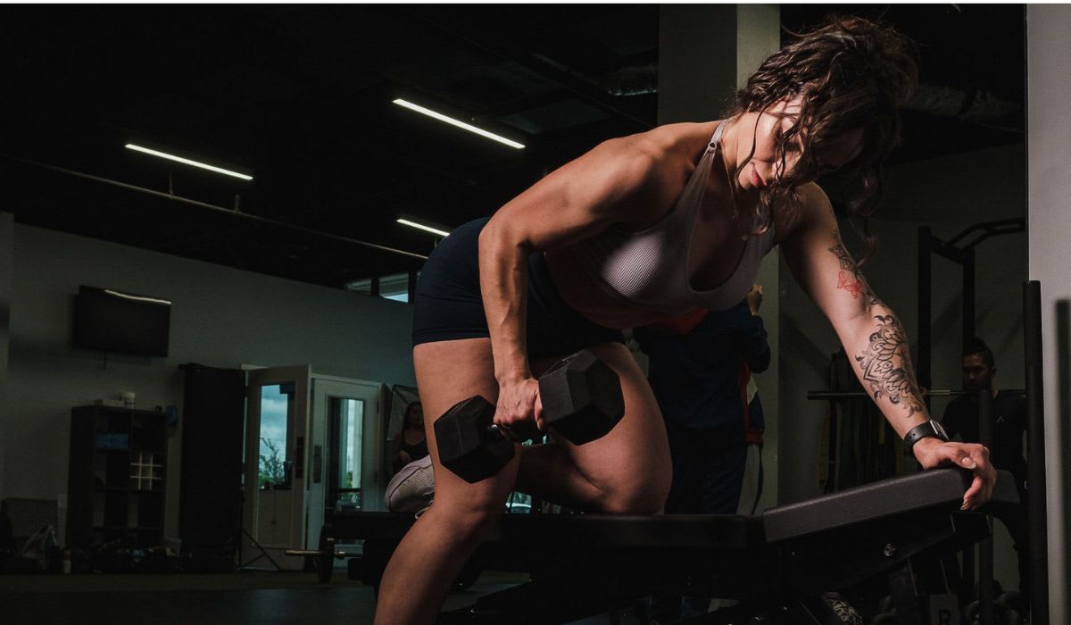 Woman working out in a gym. (Representative Image Source: Pexels | Airam Dato-on)